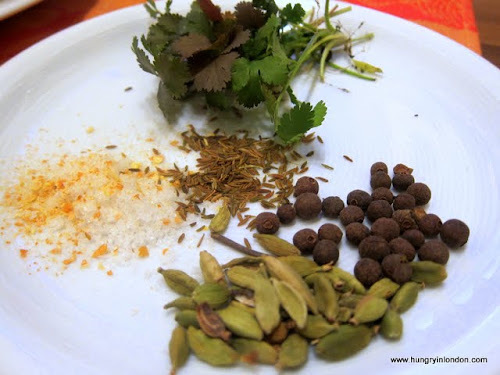  Ute cooks: ROASTED PUMPKIN WITH CARDAMON AND LIME 