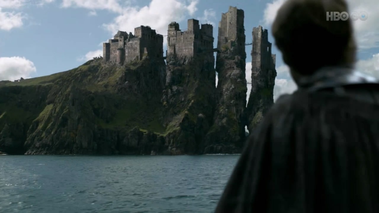 [Game.of.Thrones.s02e02.720p.WebRip-x264-English%2520Audio.mp4_snapshot_16.57_%255B2012.04.08_19.04.08%255D%255B2%255D.jpg]