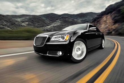 2012-Chrysler-300-1024x689