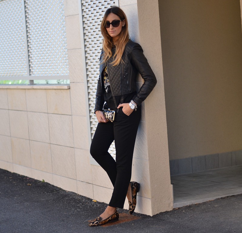 Pinko total look Pinko Ambassador, Pinko, Pinko jacket, Pinko tiger sweatshirt, Felpa di Pinko con la tigre, Pinko shoes, Pinko Loafers, Pinko slippers, Pinko Bag, Fashion Bloggers, Pinko leather jacket, Italian fashion Bloggers, Fashion blogger Firenze, Fashion Blogger Italiane