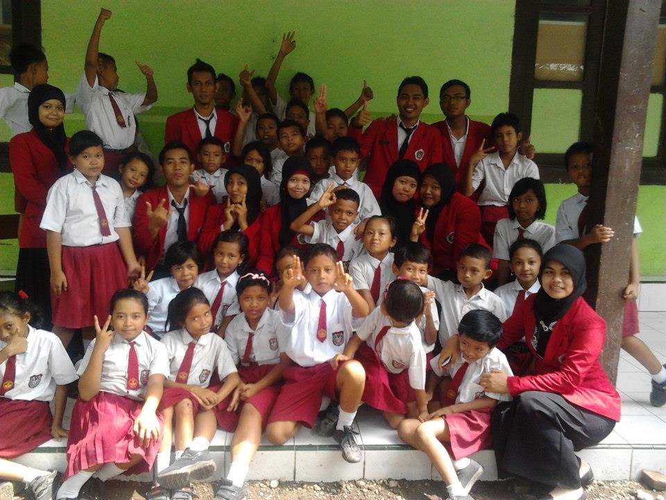 [Problematika%2520Pendekatan%2520Sains%252C%2520Teknologi%2520dan%2520Masyarakat%2520dalam%2520Pembelajaran%255B3%255D.jpg]