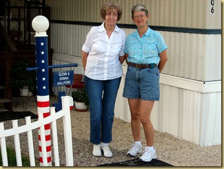 2012-04-18 - TX, Kerrville - Anita and Donna
