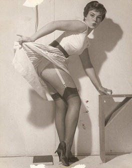 [pinups17%255B6%255D.jpg]