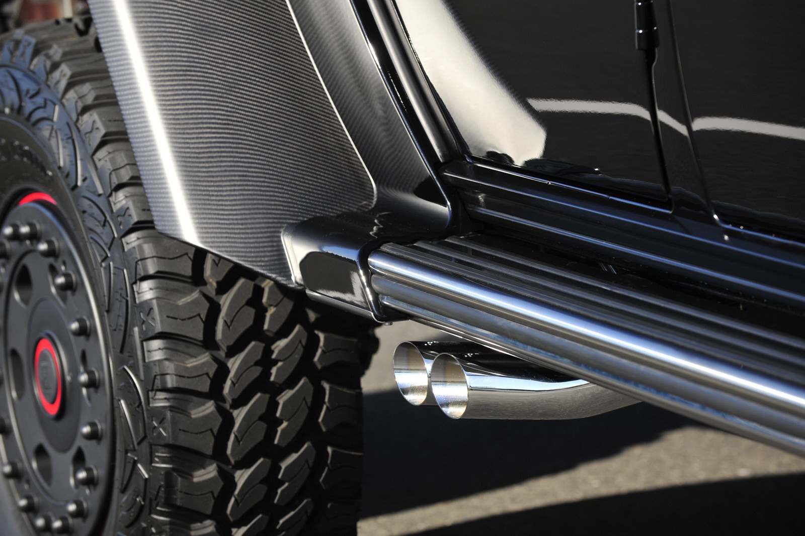 [Brabus-B63S-700-6x6-11%255B2%255D.jpg]