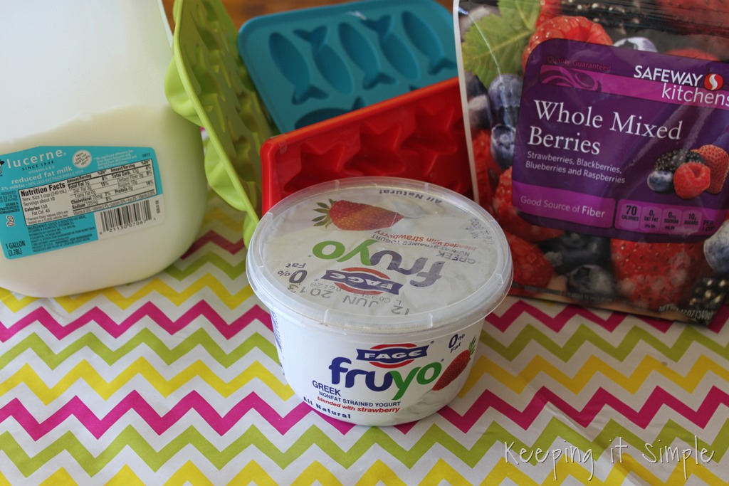 [frozen-smoothie-pops-28.jpg]