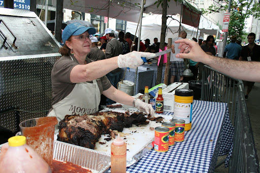 Moonlite Bar-B-Q Inn of Owensboro, KY handed out free samples of their slow cooked mutton (a.k.a. sheep).
