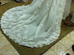 Here you see the lace and flowers together.