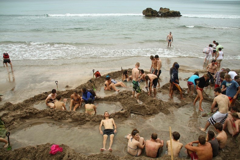 hotwater-beach-4 hotwater-beach-4