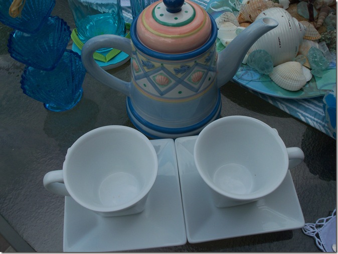 Beach Table8-11 037