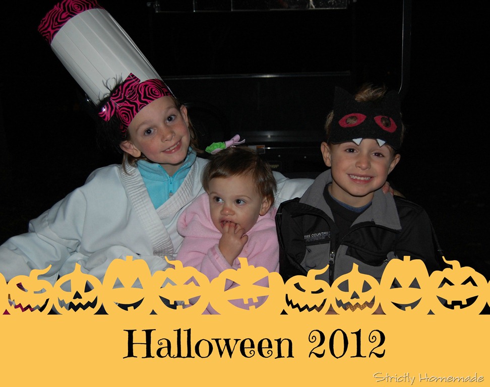 [Halloween%25202012%25203%2520Kids%255B4%255D.jpg]
