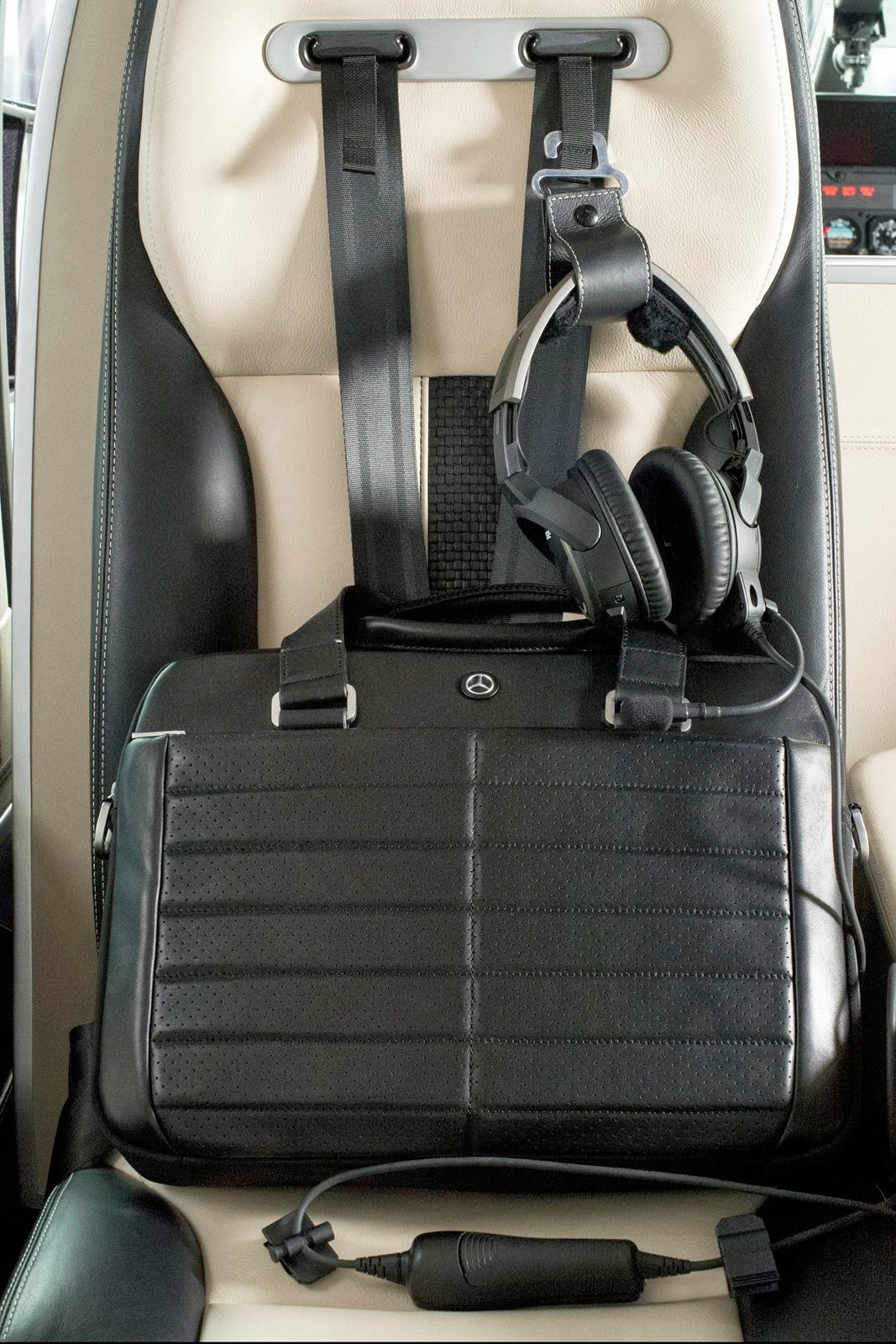 [Mercedes-Benz-Style-Collections-10%255B3%255D.jpg]