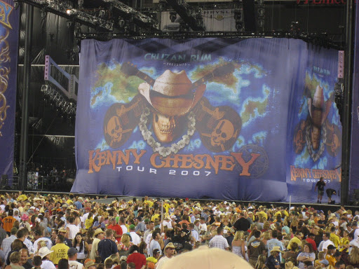 kenny chesney 2010  summer tour