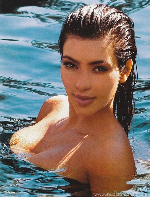 kim-kardashian-linda-sensual-sexy-sedutora-boob-peitos-decote-ass-bunda-gostosa-desbaratinando-sexta-proibida (32)