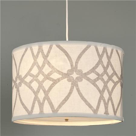 A sophisticated shade is always a wonderful accent piece.
(decordpad.com)