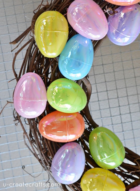[Simple%2520Easter%2520Egg%2520Wreath%2520Tutorial%255B5%255D.jpg]