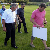 Scheckübergabe Benefizspiel AH-Pfingstturnier 2011 - Kössener helfen Kössenern