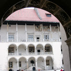 Krakow -     Wawel Castle and Cathedral
This is a place of great significance for the Polish people. The Royal Castle with an armoury and the Cathedral 
are situated on the hill. Polish Royalty and many distinguished Poles are interred in the Wawel Cathe