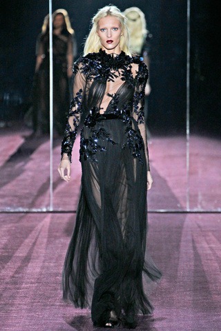[gucci___pasarela_555678247_320x480%255B3%255D.jpg]