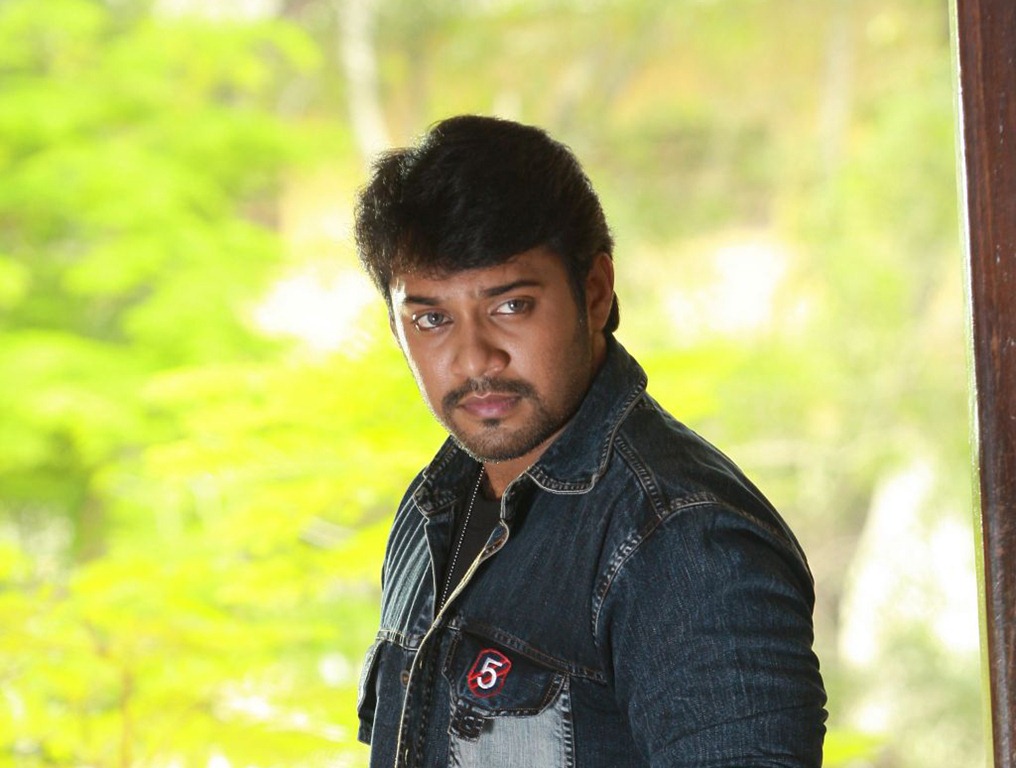 [Bala%2520Malayalam%2520Movie%2520Actor%2520beautiful%2520still%255B5%255D.jpg]