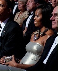 [2010-06-07-michelleobama_thumb_thumb%255B1%255D%255B8%255D.jpg]