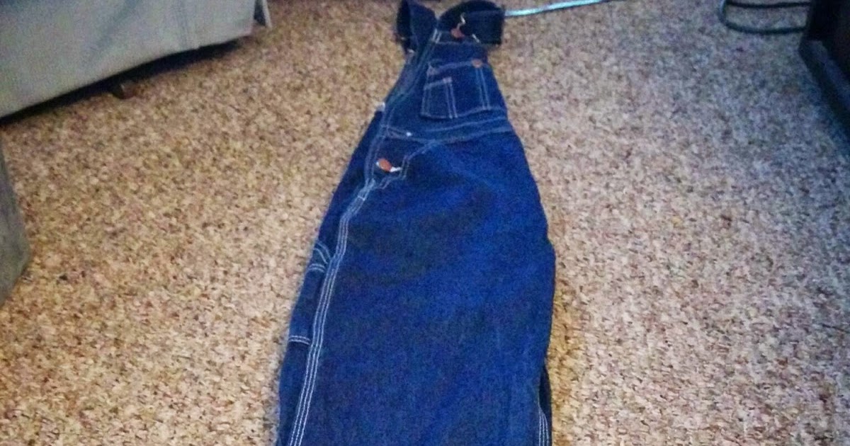 Gallivanting in Goodwill How To Do Things Cutting Overalls into Shorts