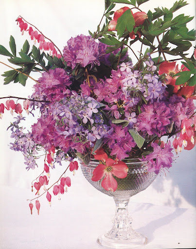 (The Best of Martha Stewart Living -- Arranging Flowers)