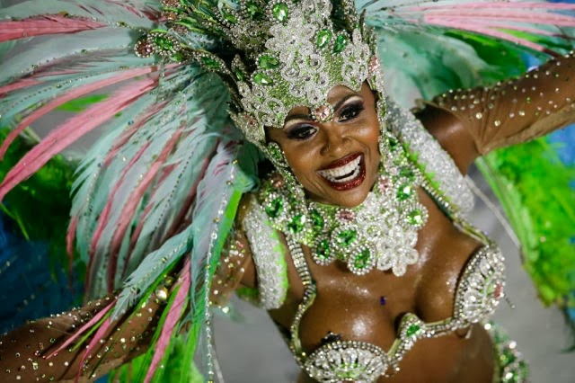 [brazilian-carnival-fun-017%255B2%255D.jpg]