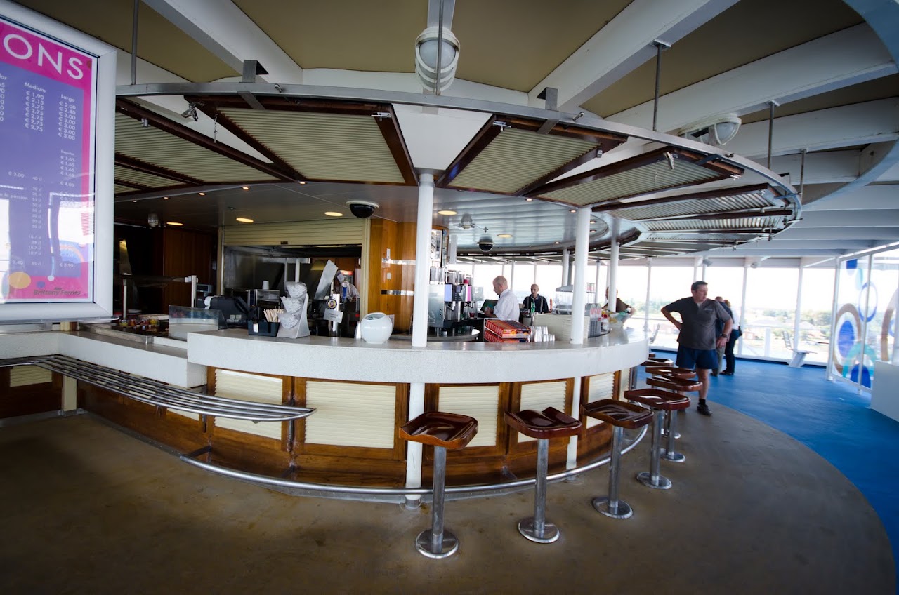 Snack bar