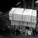 Shanghai - Marché poisson - Tête en boites