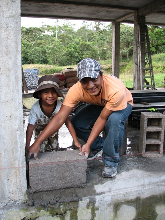 [Casa%2520de%2520Fe%2520School%2520010%255B8%255D.jpg]