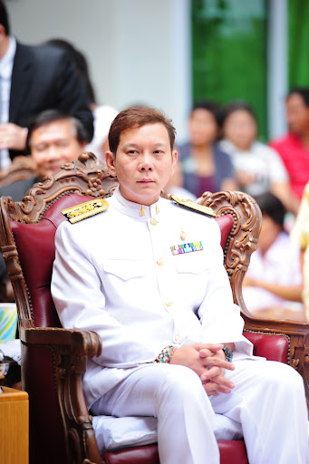 ทำบุญทอดกฐินพระราชทาน วัดฮ่องกงธัมมาราม ๒๕๕๔