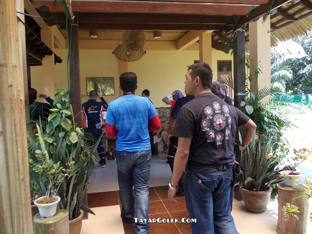 [DSCN11032.jpg]