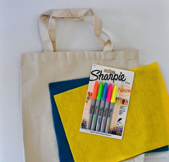 Make an easy, no-sew personalized tote bag for your little one to carry to preschool!