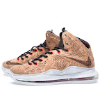 nike lebron 10 gr cork championship 16 02 @KingJames Wears NSWs Nike LeBron X Cork Off the Court
