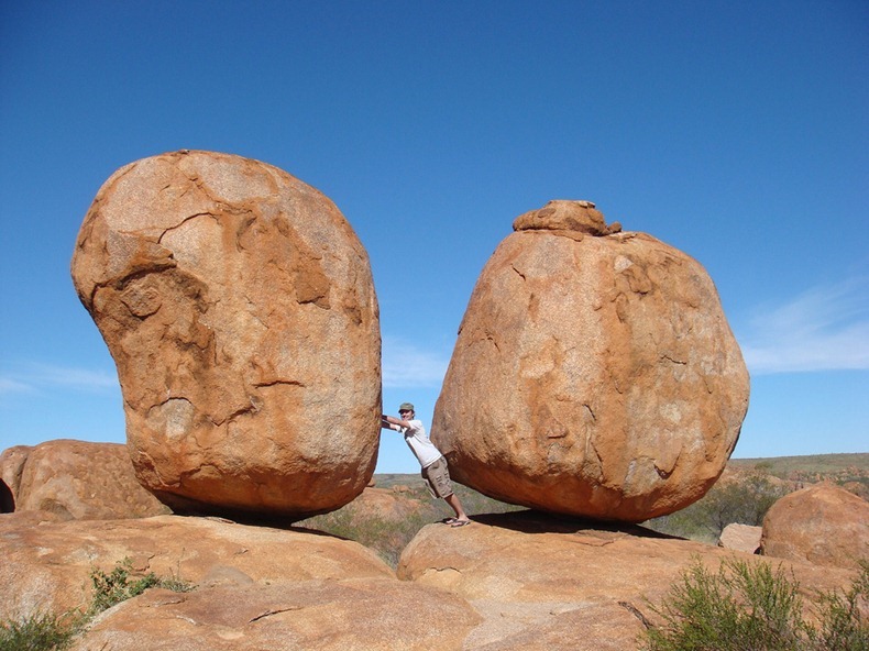 devils-marbles2 devils-marbles2