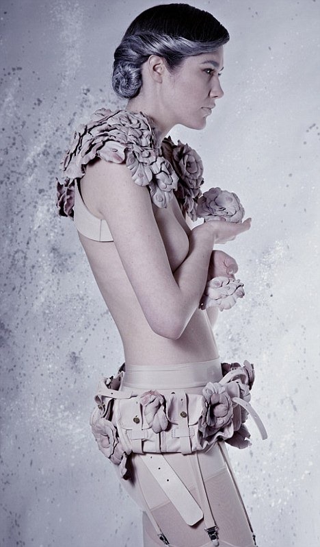 cow-nipple-dress-1 cow-nipple-dress-1