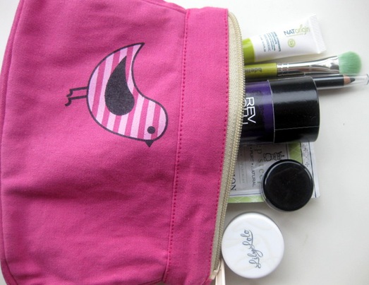 Cute Cosmetics organic bag