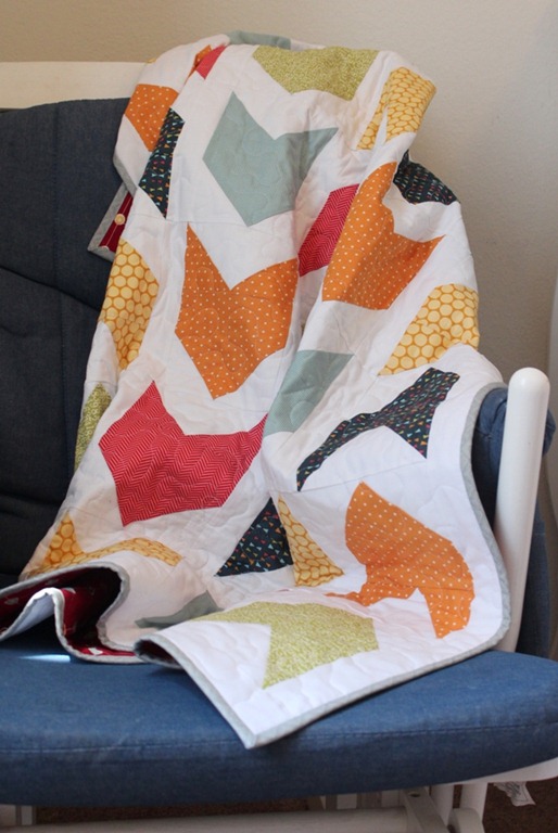 [Pow%2520Wow%2520Boy%2520Quilt%2520by%2520Crafty%2520Cupboard%255B4%255D.jpg]