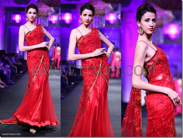 Jyotsna_Tiwari_Red_Embroidery_Lehenga