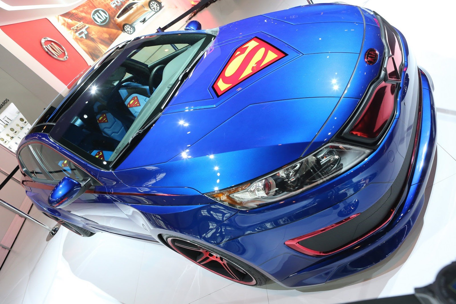 [Kia-Optima-Superman-DC-2%255B2%255D.jpg]