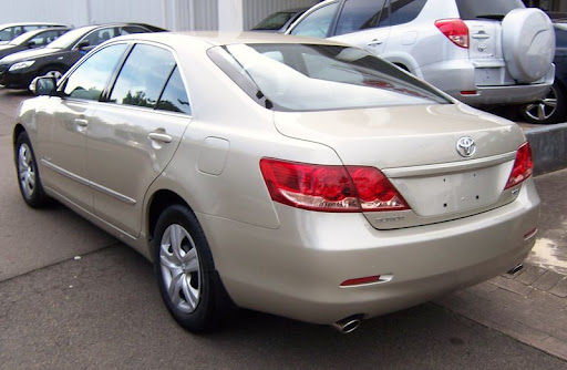 Toyota-Aurion-3.jpg