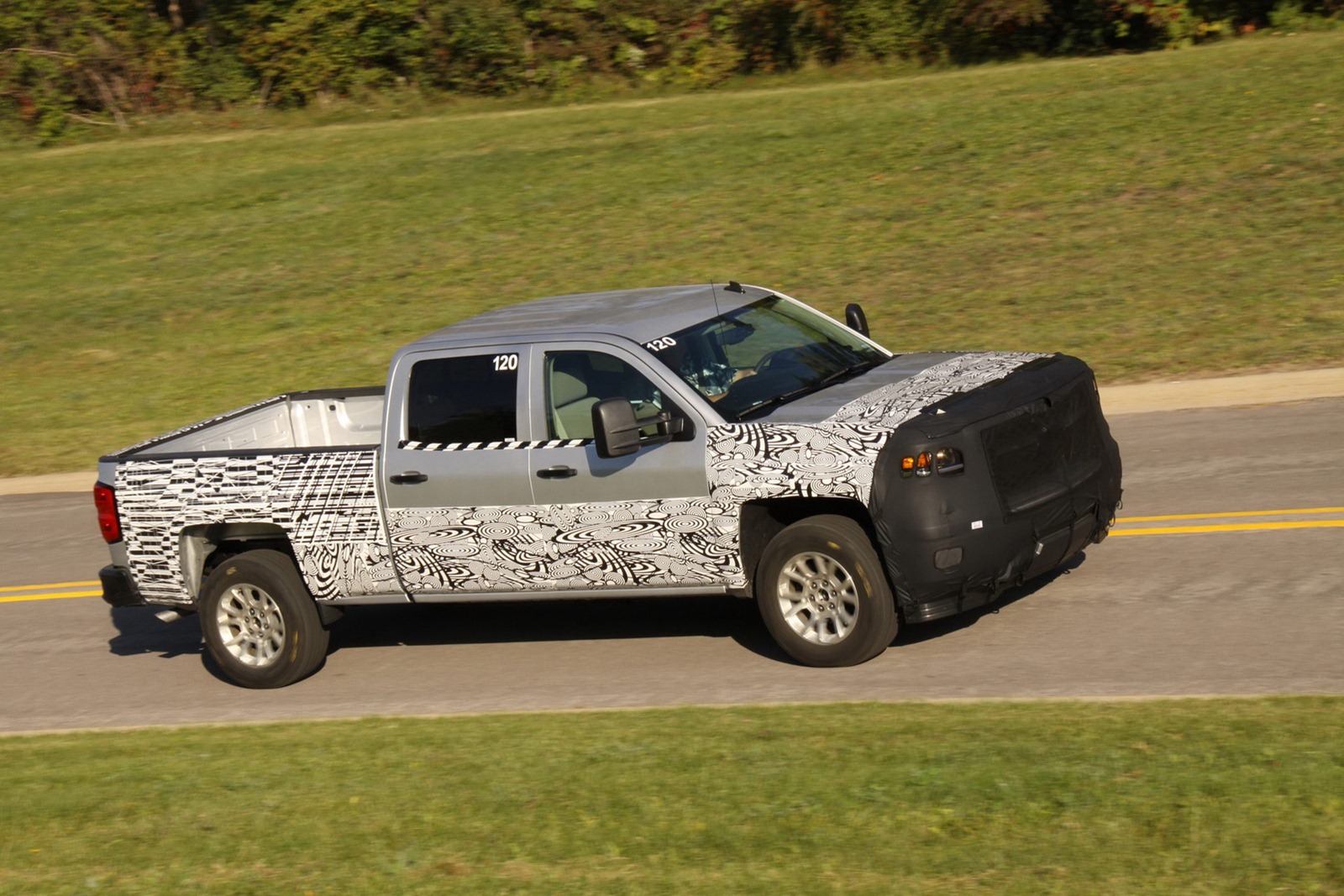 [NG-Silverado-20_2%255B3%255D%255B3%255D.jpg]