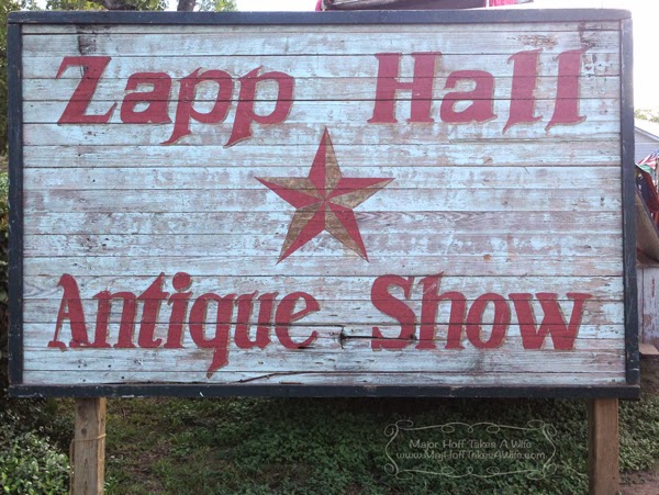 Zapp-Hall-pallet-sign.jpg Zapp Hall pallet sign