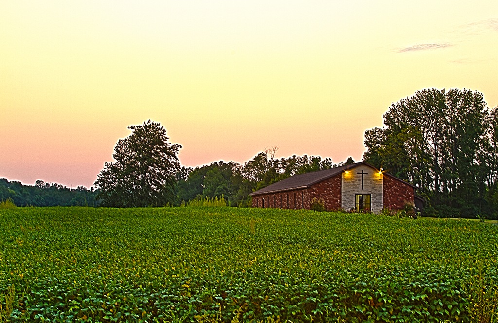 [HDR%2520church%255B5%255D.jpg]
