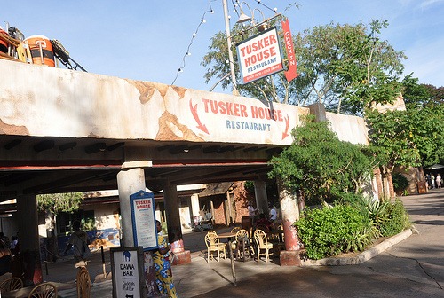 [Tusker-House-Sign5.jpg]