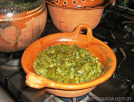 NOPALITOS EN VERDE AÑADE EL CILANTRO