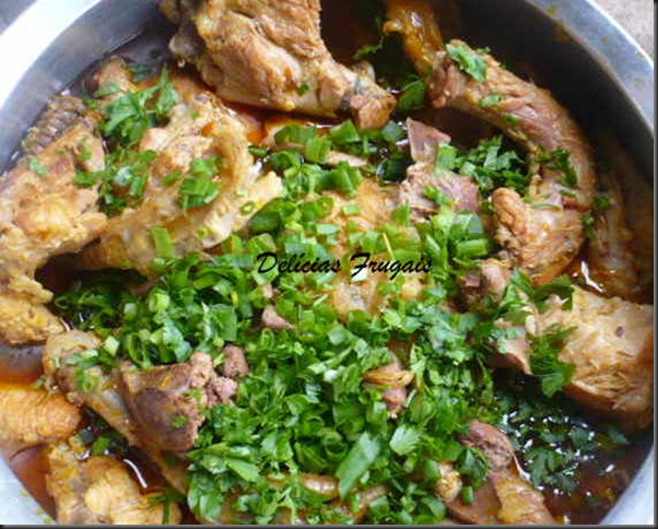 Frango Ensopado Frango Ensopado - Delícias Frugais