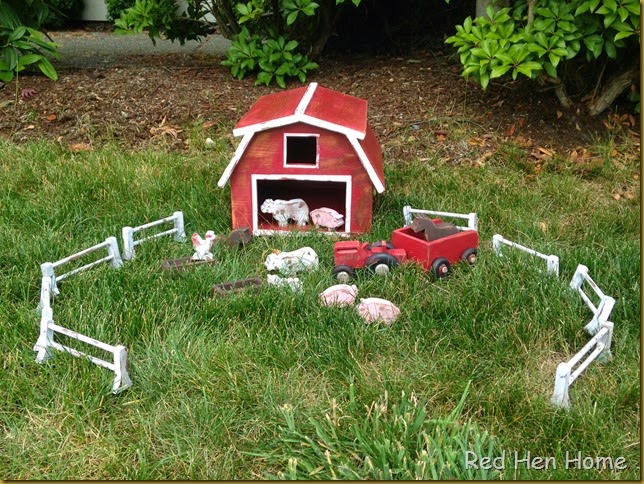 Red Hen Home toy barn 2