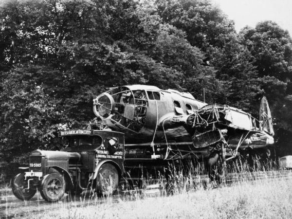 [aircraft-wreck-battle-of-britain-164.jpg]