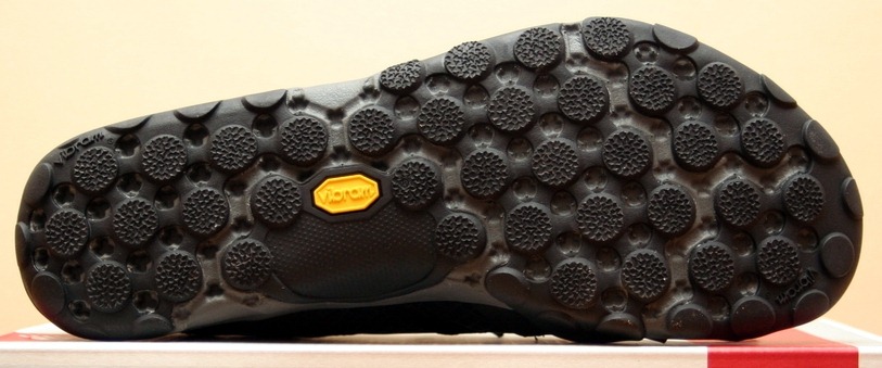[New%2520Balance%2520Minimus%2520MO10%2520Sole%255B4%255D.jpg]